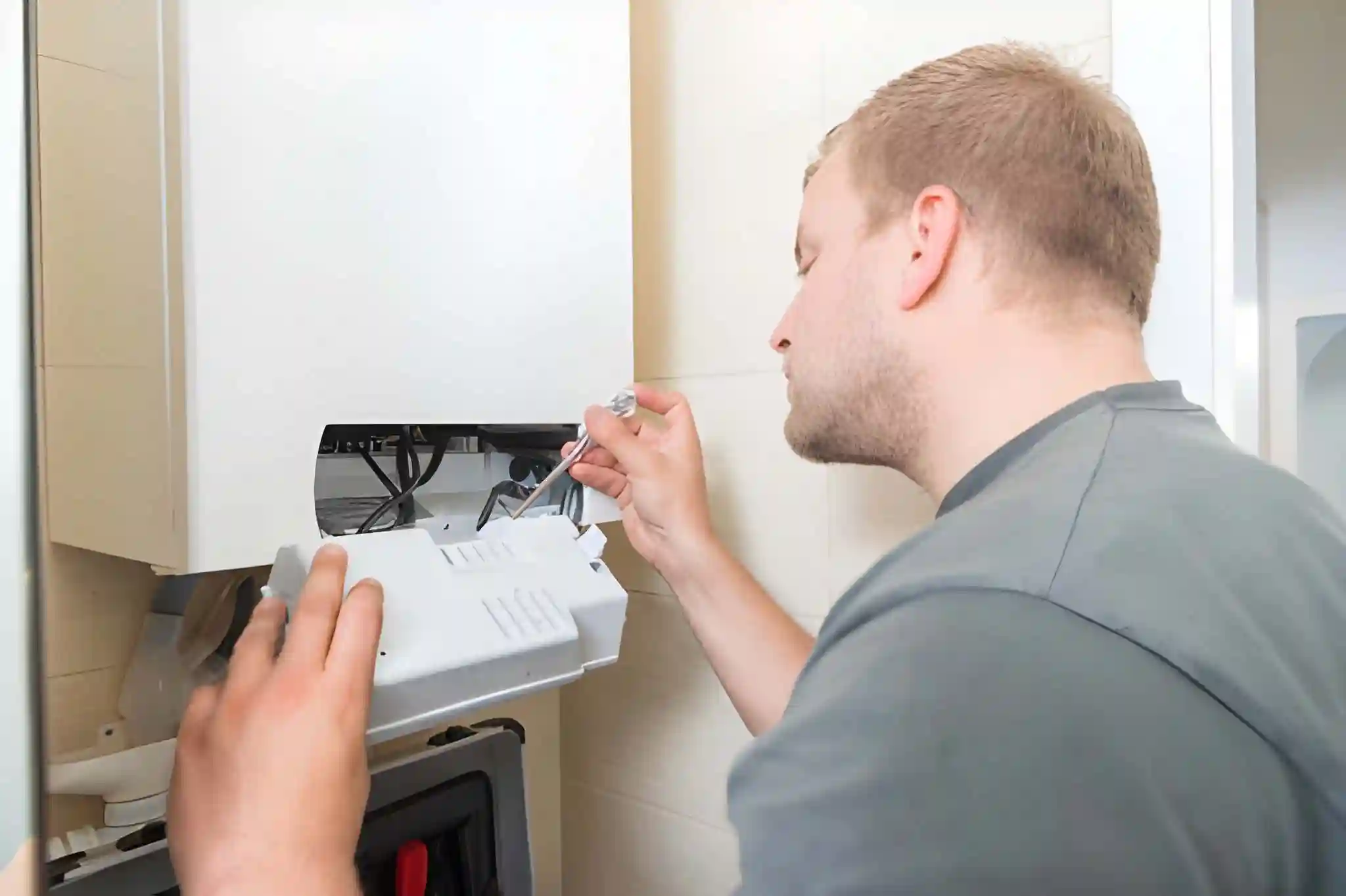 furnace installation near me in oakton va by a professional hvac technician