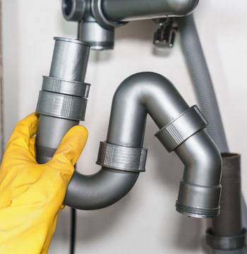 tub drain repair in merrifield va by professional plumbing technician
